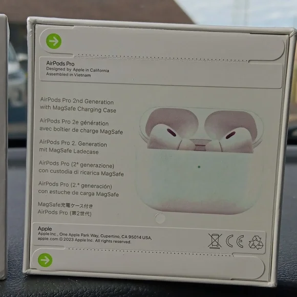 Apple 🍎 Airpods